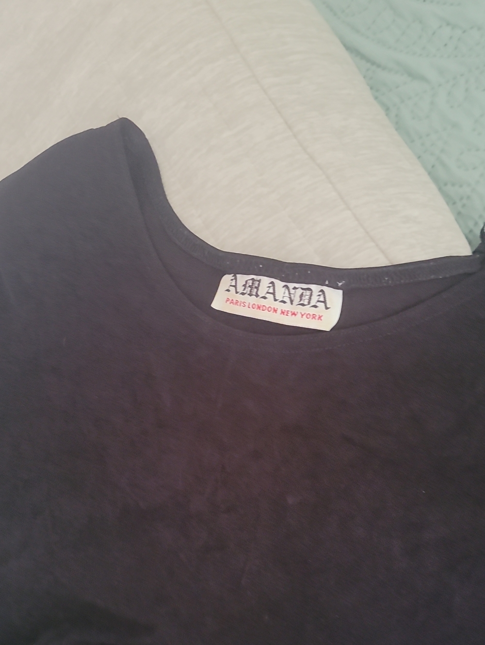 Amanda Black Crewneck Top